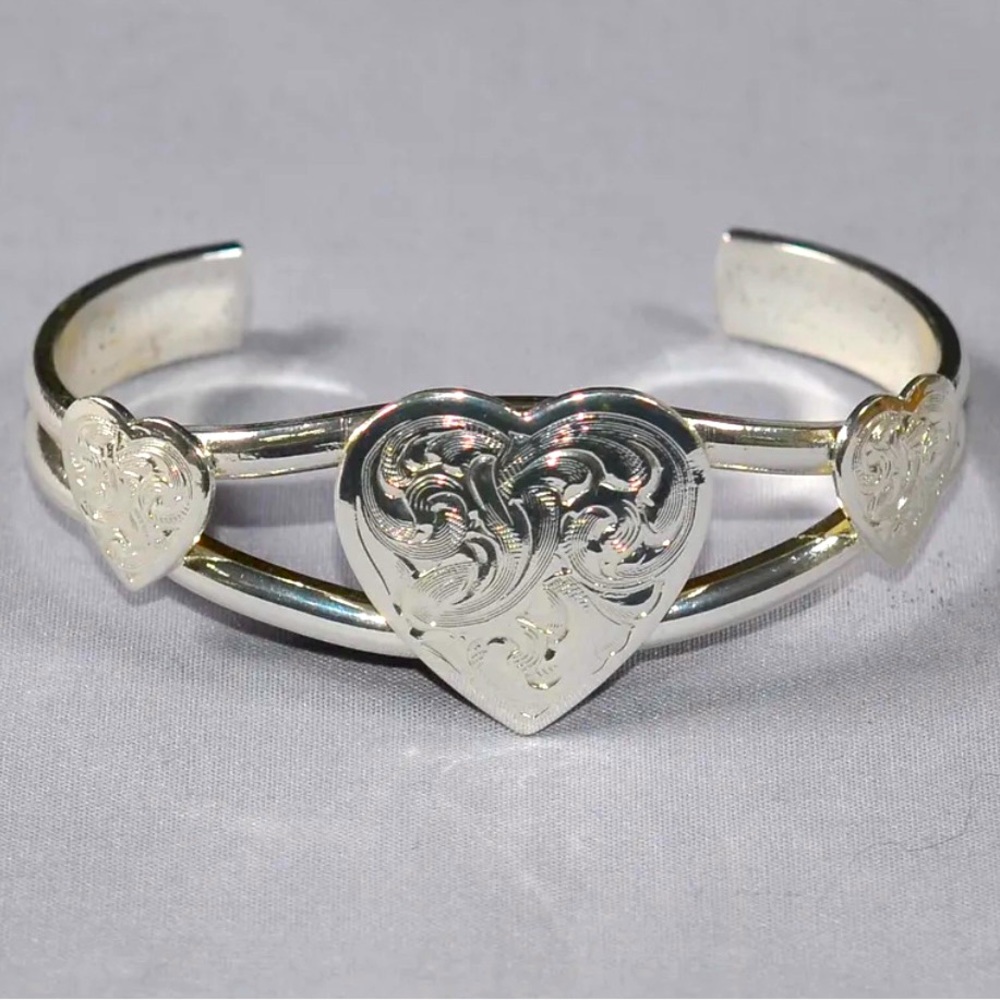 Vintage Montana Silversmiths Three Hearts Silver Rope Cuff Bracelet